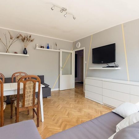 Krasinski Garden 2-Bedroom Apartament Warschau Exterior foto