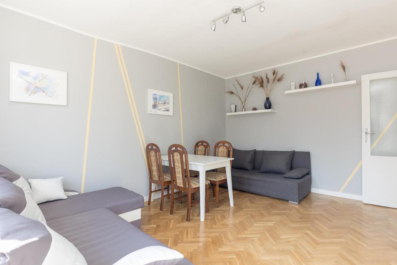 Krasinski Garden 2-Bedroom Apartament Warschau Exterior foto